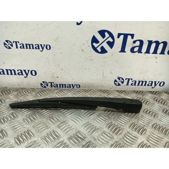 Brazo Limpia Trasero para Mazda Cx-3 (Dk)