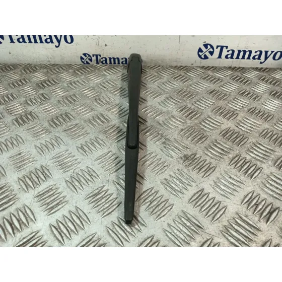 Brazo Limpia Trasero para Mazda Cx-3 (Dk)