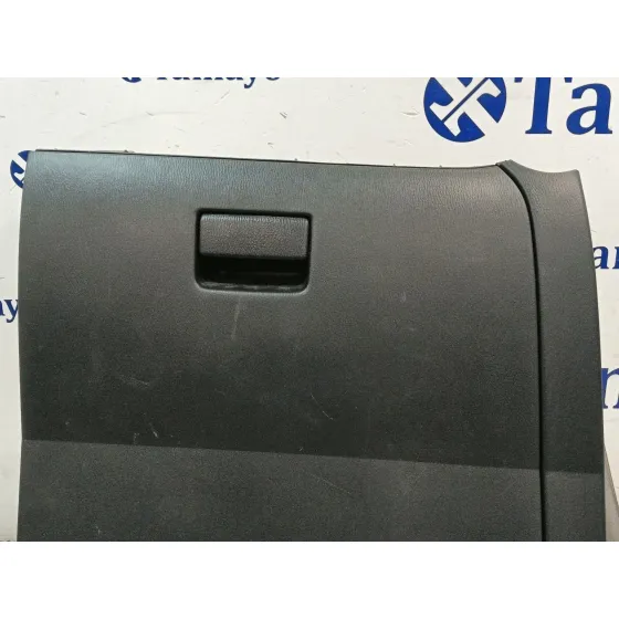 Guantera para Mazda Cx-3 (Dk)