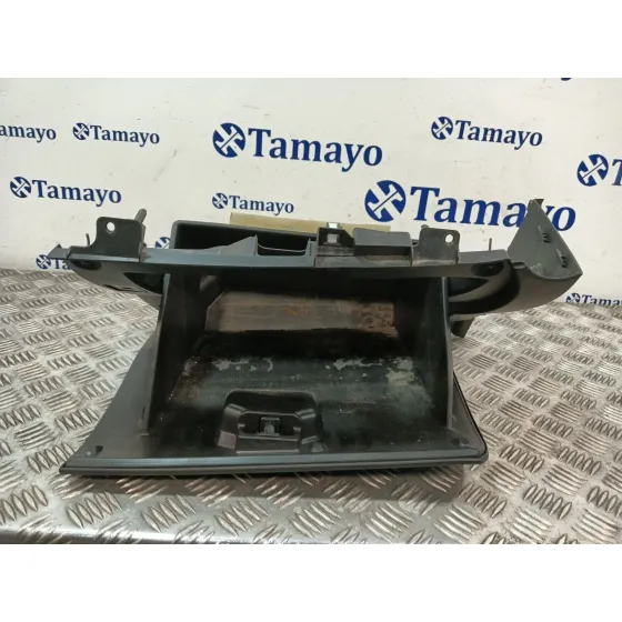 Guantera para Mazda Cx-3 (Dk)