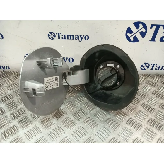 Tapa Exterior Combustible para Hyundai Ioniq (Ae)