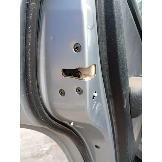 Cerradura Puerta Trasera Izquierda para Mitsubishi Outlander (Cu0W)