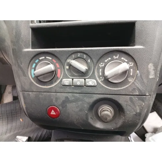 Mando Climatizador para Mitsubishi Outlander (Cu0W)