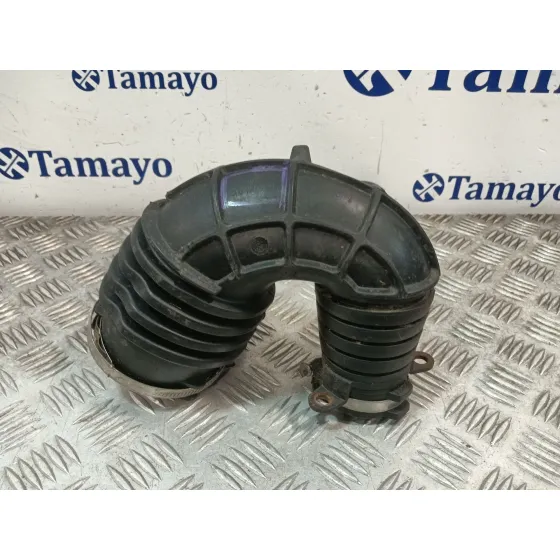 Tubo para Audi A6 Berlina (4F2)