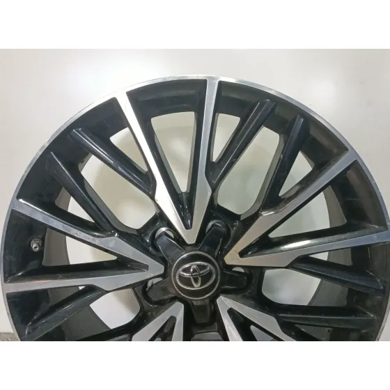 Llanta para Toyota C-Hr (_X1_)