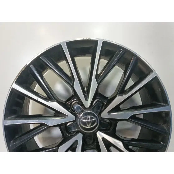 Llanta para Toyota C-Hr (_X1_)