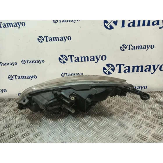 Faro Derecho para Opel Astra J (P10)