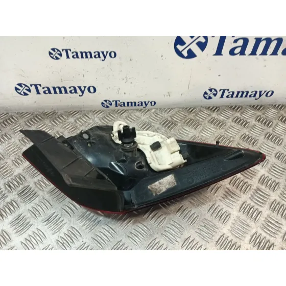 Piloto Trasero Derecho para Opel Astra J (P10)