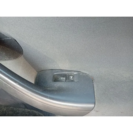 Mando Elevalunas Delantero Derecho para Volkswagen Golf V (1K1)