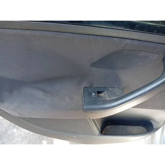 Mando Elevalunas Trasero Izquierdo para Volkswagen Golf V (1K1)