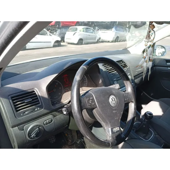 Salpicadero para Volkswagen Golf V (1K1)