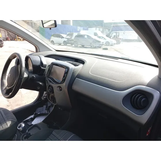 Salpicadero para Peugeot 108