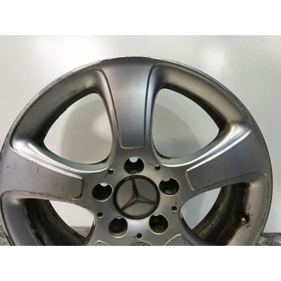 Llanta para Mercedes-Benz Clase A (W169)