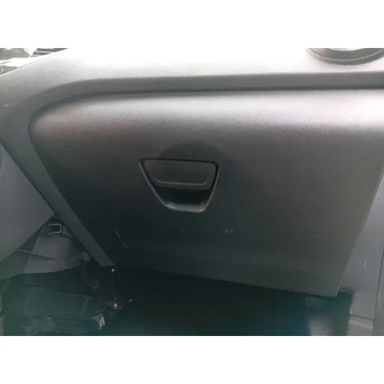 Guantera para Ford Ka+