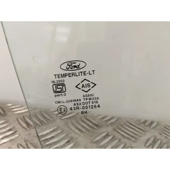 Luna Delantera Derecha para Ford Ka+