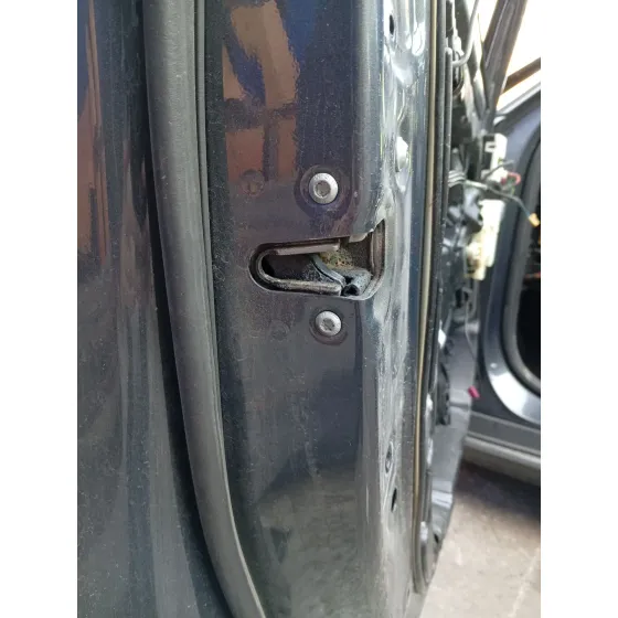 Cerradura Puerta Delantera Izquierda para Mercedes-Benz Clase C (W205)