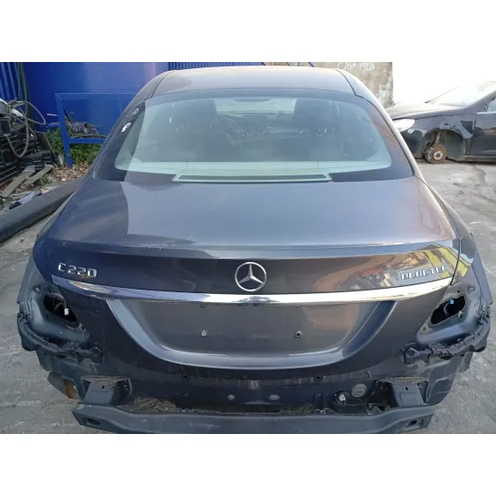 Porton Trasero para Mercedes-Benz Clase C (W205)