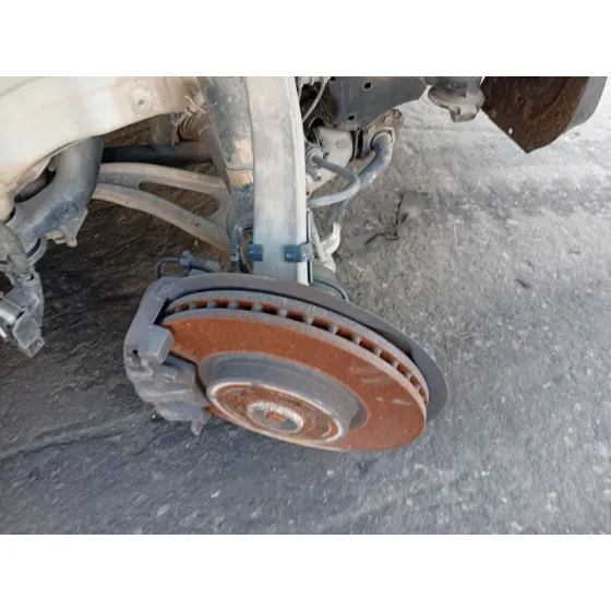 Mangueta Delantera Derecha para Mercedes-Benz Clase M (W164)
