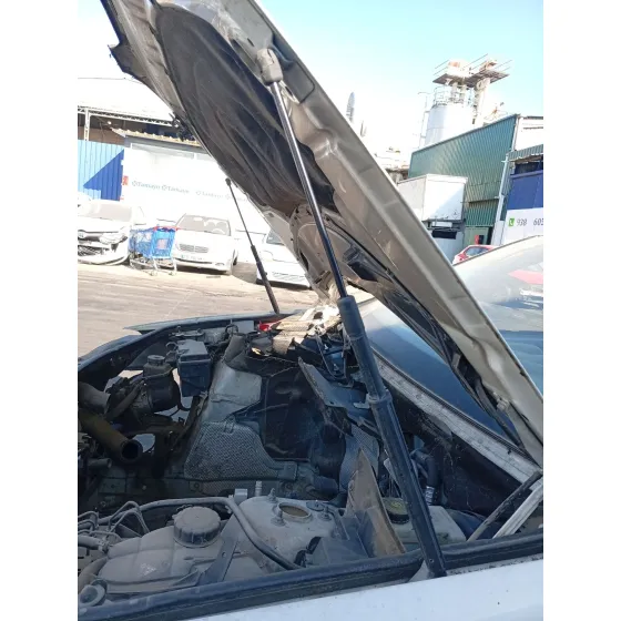 Amortiguadores Capo para Mercedes-Benz Clase M (W164)