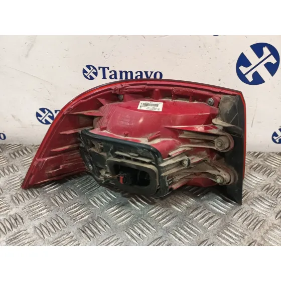 Piloto Trasero Derecho para Volkswagen Passat B7 Variant (365)