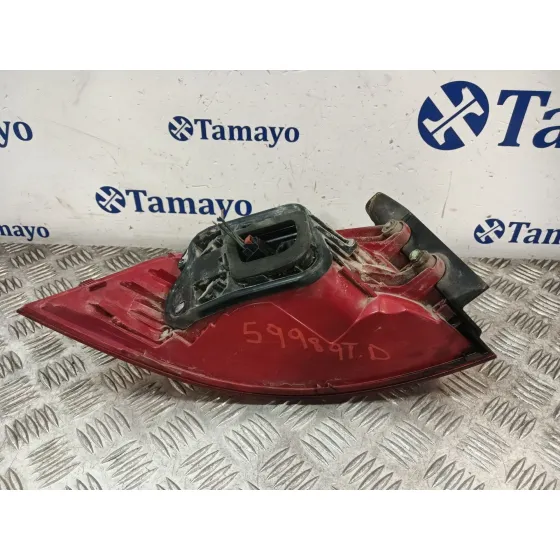 Piloto Trasero Derecho para Volkswagen Passat B7 Variant (365)