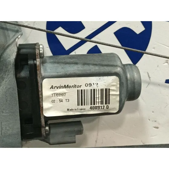 Elevalunas Delantero Derecho para Peugeot 207 Sw