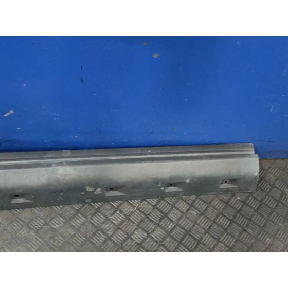 Spoiler Talonera Izquierda para Land Rover Discovery Iv (L319)
