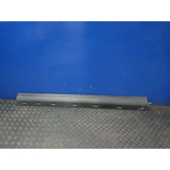Spoiler Talonera Derecha para Land Rover Discovery Iv (L319)