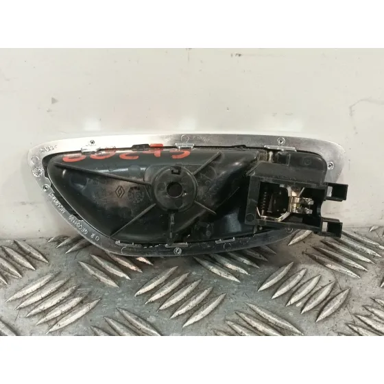 Maneta Interior Delantera Izquierda para Renault Scenic Iv (J9_)