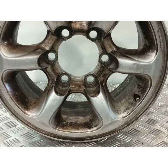 Llanta para Mitsubishi Montero (V3_W, V2_W, V4_W, V5_W)