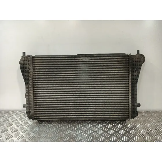 Intercooler para Volkswagen Passat B6 Variant (3C5)