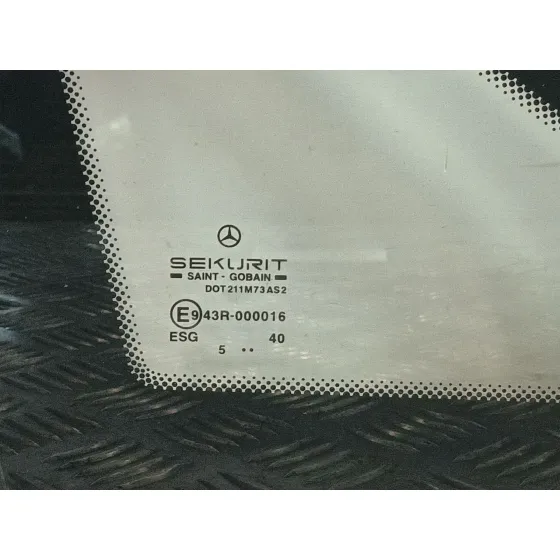 Luna Custodia Delantera Derecha para Mercedes-Benz Vito / Mixto Furgoneta (W639)