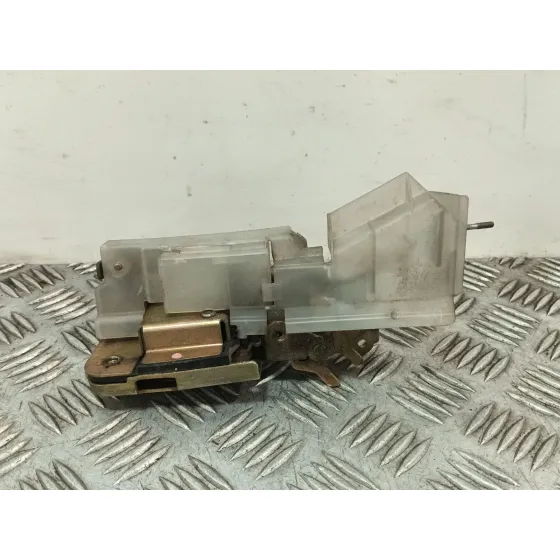 Cerradura Puerta Delantera Izquierda para Volkswagen T4 Transporter/Furgoneta (Mod. 1991)