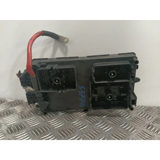 Caja Reles / Fusibles para Opel Insignia Berlina