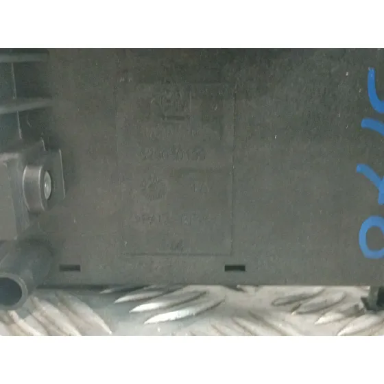 Caja Reles / Fusibles para Opel Insignia Berlina