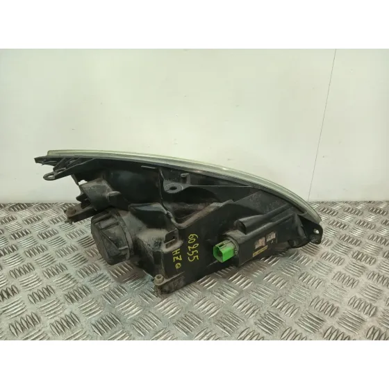 Faro Izquierdo para Ford Fiesta V (Jh_, Jd_)