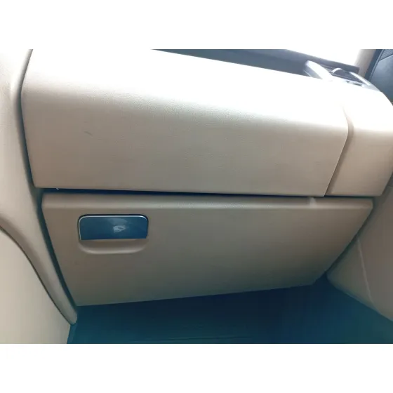 Guantera para Land Rover Range Rover Sport I (L320)