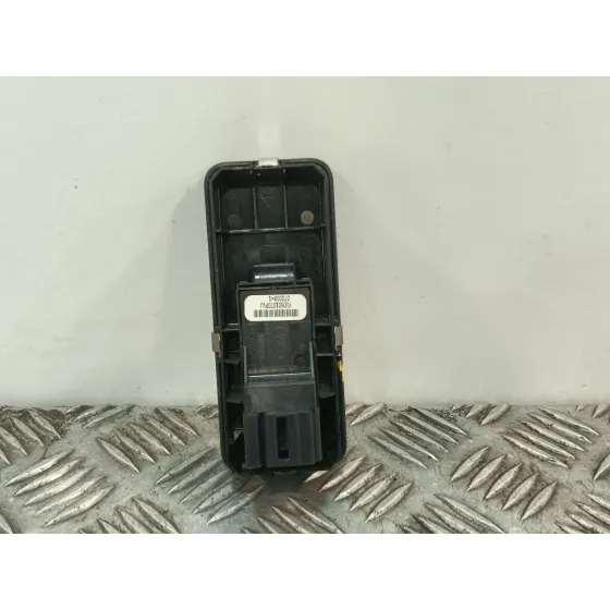 Mando Elevalunas Trasero Derecho para Land Rover Range Rover Sport I (L320)