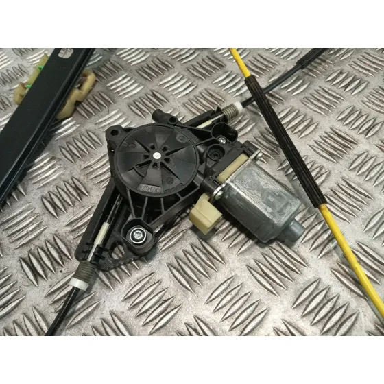 Elevalunas Delantero Derecho para Skoda Octavia Lim. (5E3)