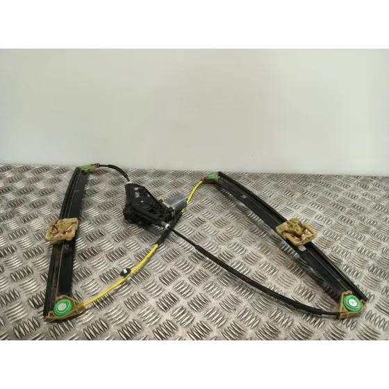 Elevalunas Delantero Derecho para Skoda Octavia Lim. (5E3)