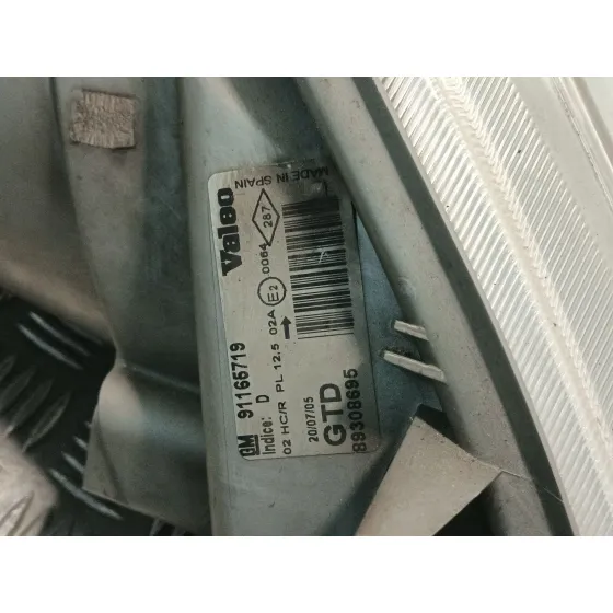 Faro Izquierdo para Opel Vivaro A Furgoneta (X83)