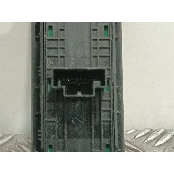 Mando Elevalunas Delantero Izquierdo para Skoda Octavia Lim. (5E3)