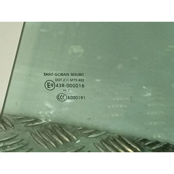Luna Delantera Izquierda para Citroën Berlingo Multispace (B9)