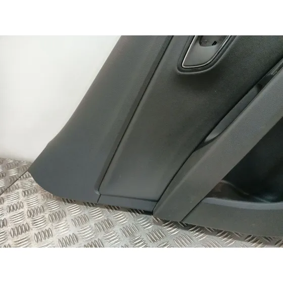 Guarnecido Puerta Trasera Izquierda para Seat Leon (5F1)