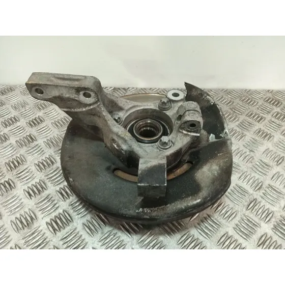 Mangueta Delantera Izquierda para Saab 9-5 (Ys3E)