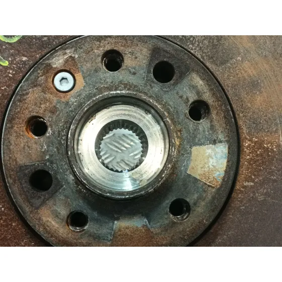 Mangueta Delantera Izquierda para Saab 9-5 (Ys3E)