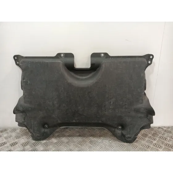 Cubrecarter para Mercedes-Benz Clase C (W204)