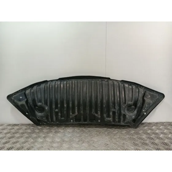 Cubrecarter para Mercedes-Benz Clase C (W204)