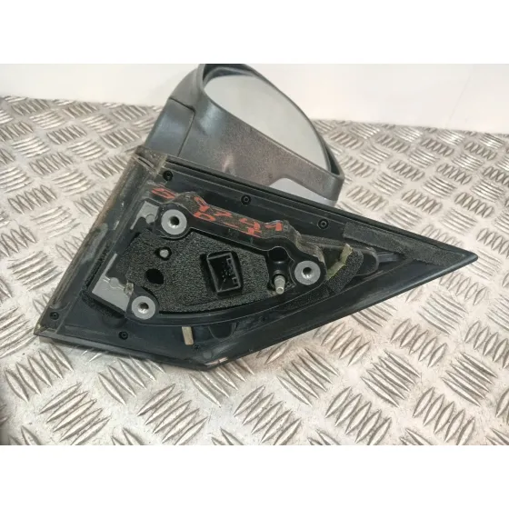 Retrovisor Izquierdo para Chevrolet Cruze Hatchback (J305)