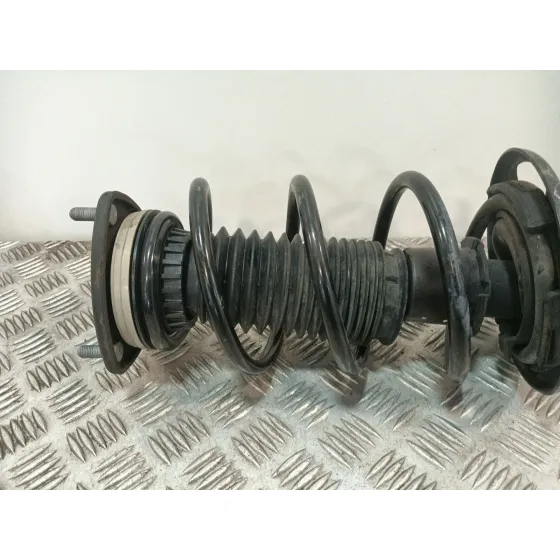 Amortiguador Delantero Izquierdo para Mazda Cx-3 (Dk)